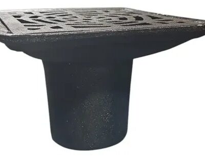 EMBUDO VERTICAL (CENTRO) 100 C/REJILLA PVC