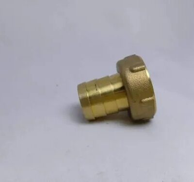 TETON 3/4 R.M. X 3/4 PICO MANGUERA BRONCE