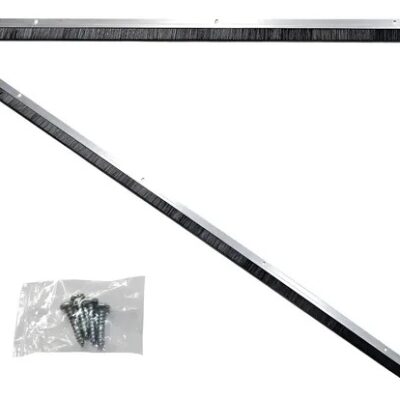 ZOCALO CON CEPILLO DE 100 CM. `RAKETA`